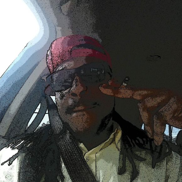 Meet your Posher, Andrew - Picture 1 of 1